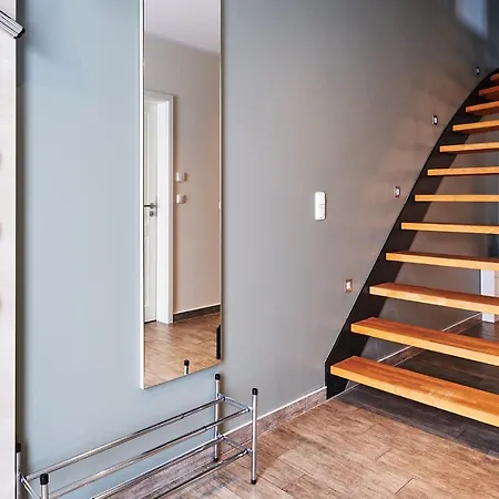 Fleesentraum Silbermoewe - Luxushaus - Ideal Fuer Familien - Whirlpool Sauna Kamin Garten - Hunde Willkommen! Appartement Göhren-Lebbin