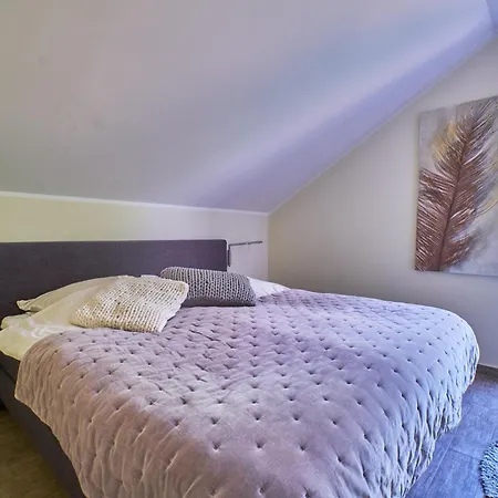 Appartement Fleesentraum Silbermoewe - Luxushaus - Ideal Fuer Familien - Whirlpool Sauna Kamin Garten - Hunde Willkommen! Göhren-Lebbin